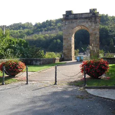 Le Pont De Livinhac 3* Decazeville